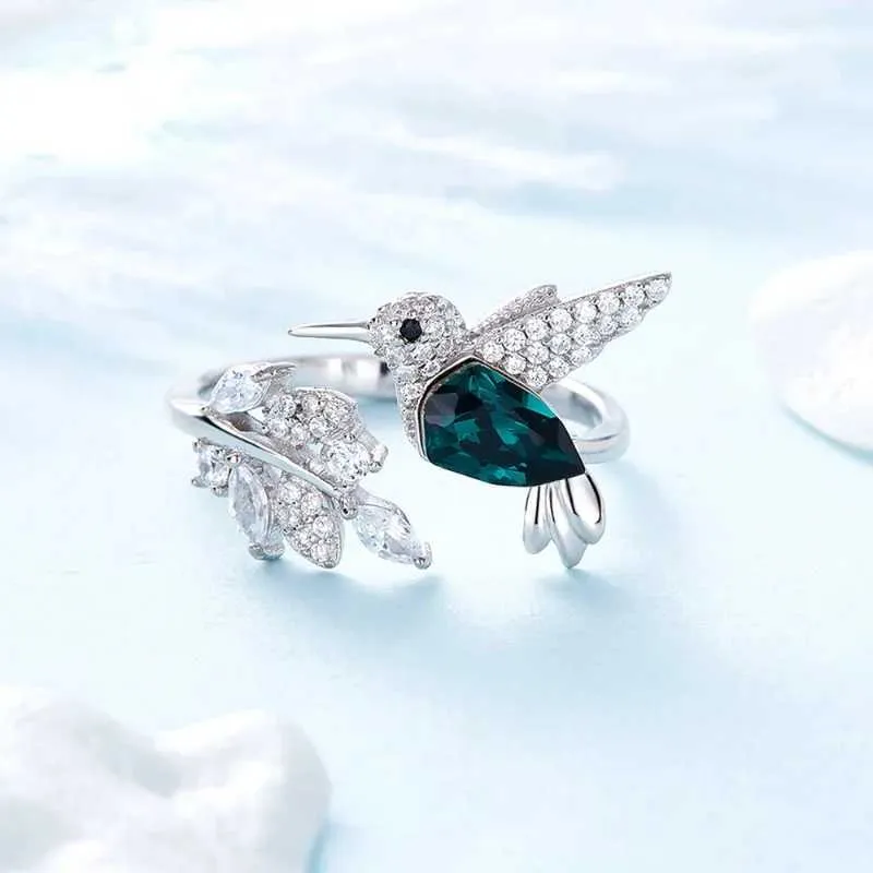 Wedding Rings Elegant Natural Blue Stone Adjustable Hummingbird Rings for Women Glass Filled Rings Female Engagement Wedding Party Jewelry