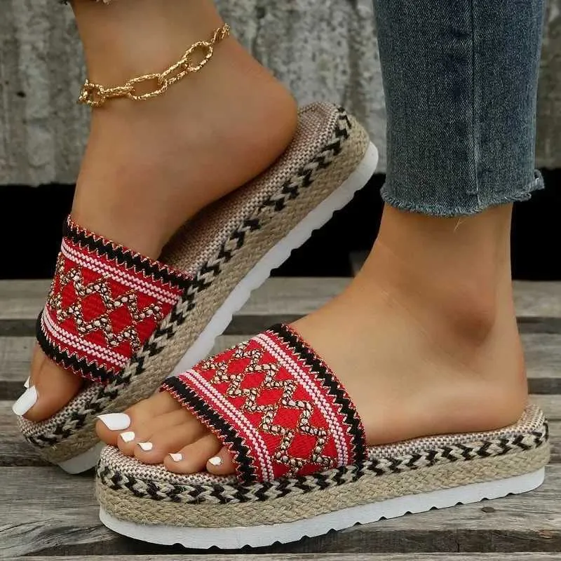 Slippers Summer Womens Slippers Outdoor Beach Sandals Bohemian Ethnic Style Handmade Espadrilles Platform Slippers Flip Womens J240402