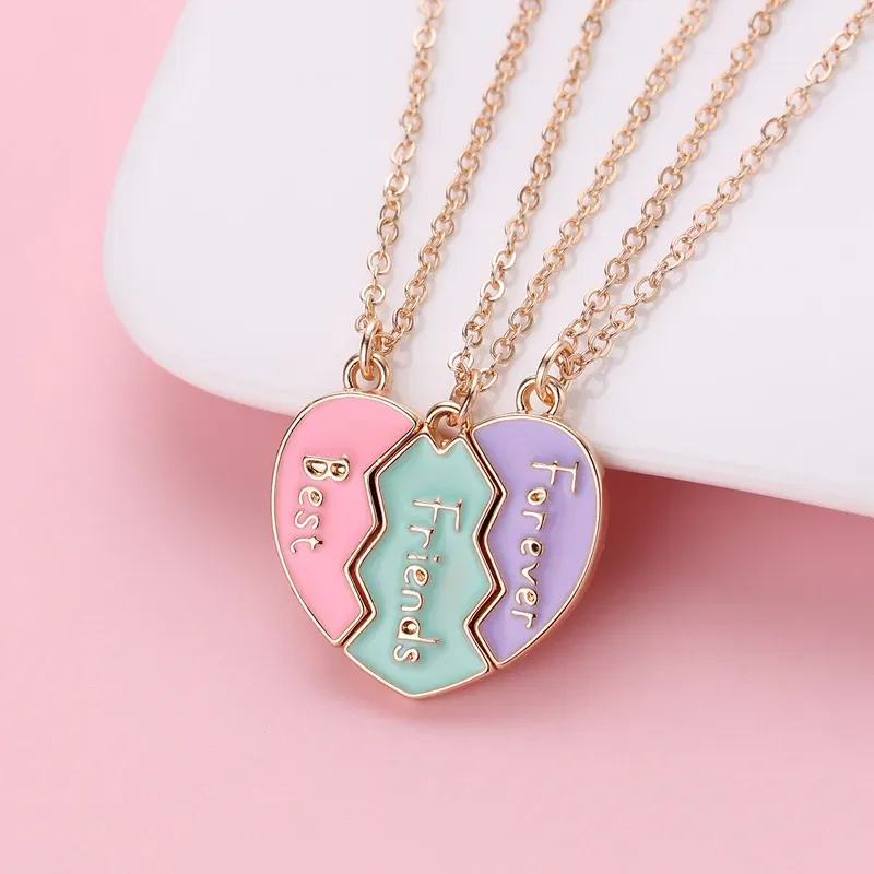Adorable Heart Broken Stitching Magnetic Friendship Necklace Set