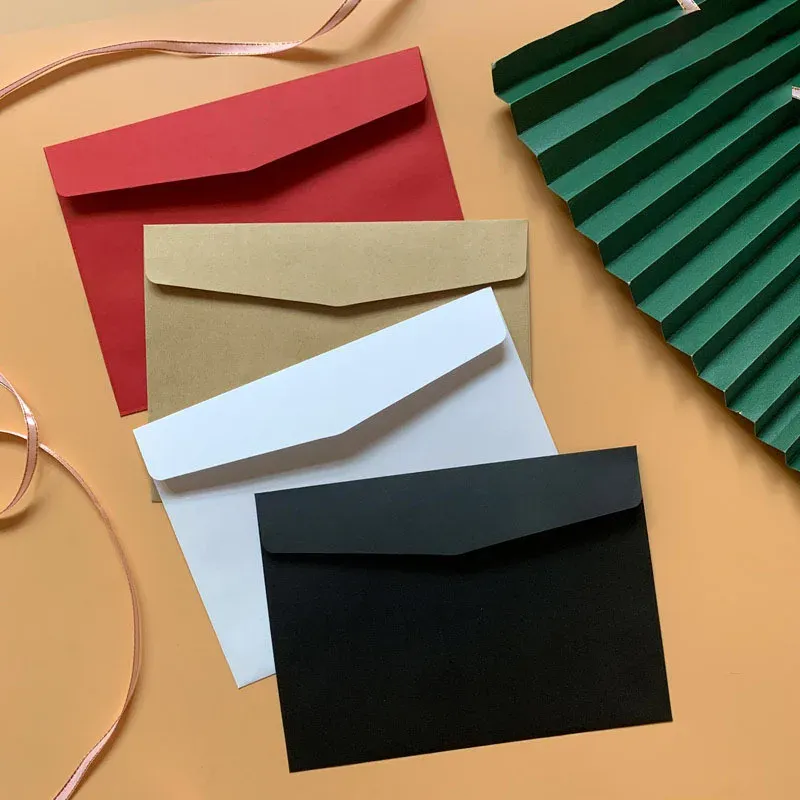 Envelopes (50 Pieces/Lot) 16x11cm Kraft Paper Envelope C6 Western Triangle European Red Black Red White Paper Bag