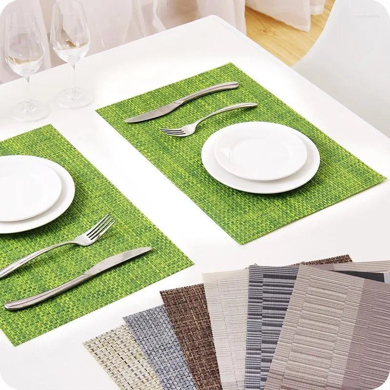 Tableau de table TopFinel Ensemble de places liés à lavage en PVC pour tapis de placemat non glissant dans les accessoires de cuisine tasse à vin