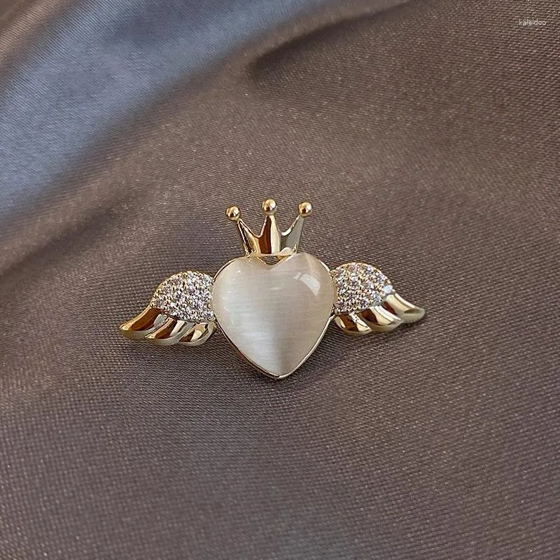 Brooches Women Angel Wing Sweet Heart Luxury Brooch Big Brand Pin