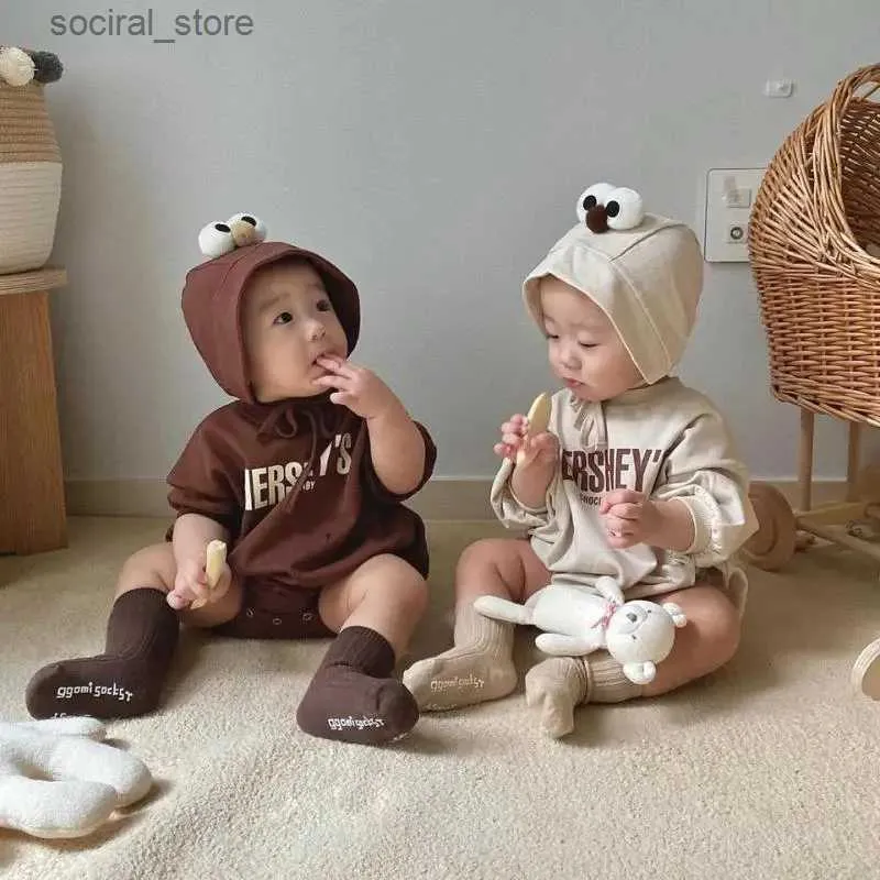 ROMPERS FRINDE AUTUMN NEU NEUER BABY BRAUT SPRINT LANGE SCHLAGEL BODYSUD + NETTE BIG EIGE HAT 2PCS BACHTE GURT OUTFITS Baumwoll Kleinkind Jumpsuit L240402