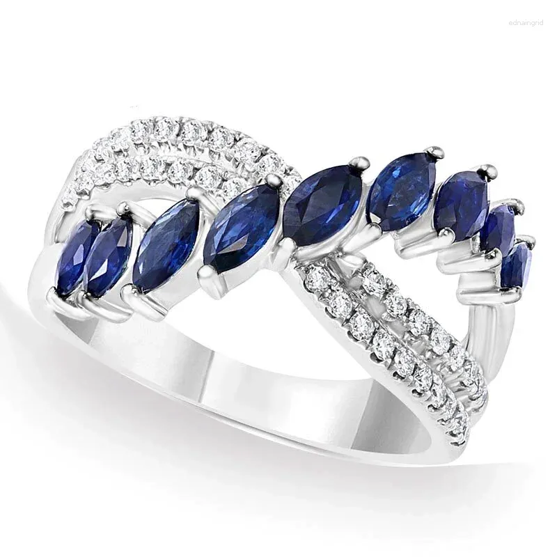 Fedi nuziali Huitan Splendido anello a forma di croce alla moda Blu brillante/Bianco con zirconi Accessori per dita per le donne Gioielli da festa di lusso alla moda Lady