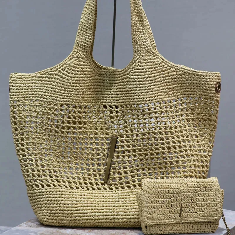 Ontwerper Maxi Shopping Bag Made Hand-Embroidere Beach Raffia Women Handtas Grote capaciteit Tote Schouder Zomer Beach weekend Vakantie Travelzakken Metal Letter