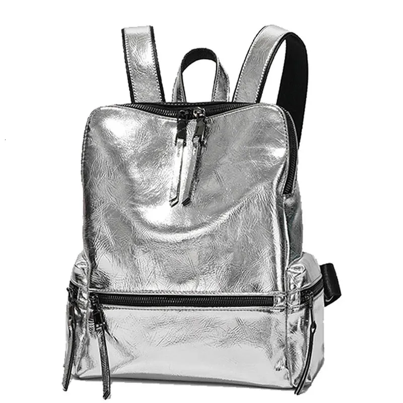 Fashionabla kvinnors silverryggsäck Idealisk skolväska för tonåringar med PU -lädermaterial 240329