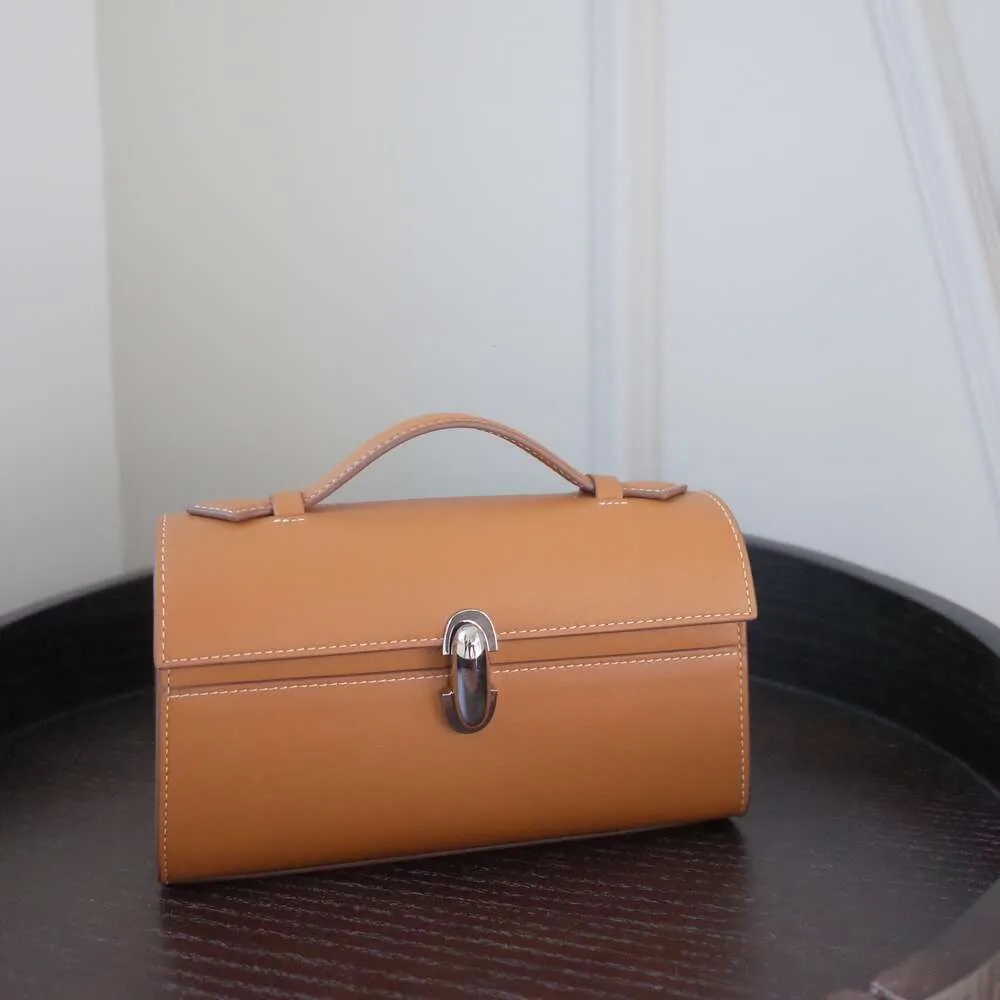 Lechengs Neue Nischen -Design -Handtasche Gefriertes Kowide kleiner quadratischer Bag Cowide Einfacher Frauenbeutel echte Ledertasche