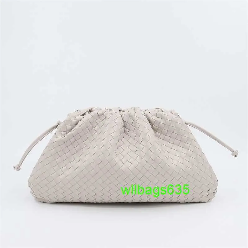 Pouch Cloth Bags BottegVeneta Trusted Luxury Bag Leather Customized Fine Woven Cloud Bag Popular New Soft Skin Dumpling Bag Fashionable One S have logo HBK0F0