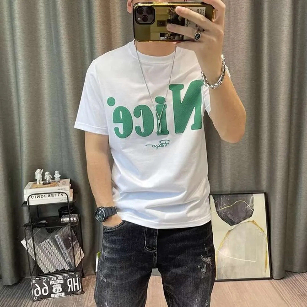 2024 Nieuwe T-shirt T-shirt met korte mouwen Instagram Trendy Letter Afdrukken Slim Fit veelzijdige casual bovenkant