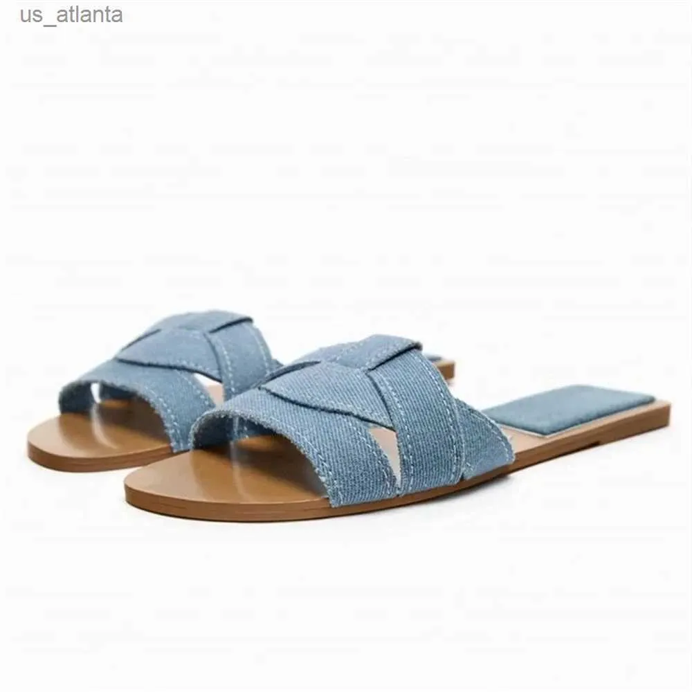 Hausschuhe traf Frauen außerhalb lässiger blauer Denim Stoff Flachboden Sandalenschuhe rund Zehen hinter Fußpolstertuch Slipper für H240403