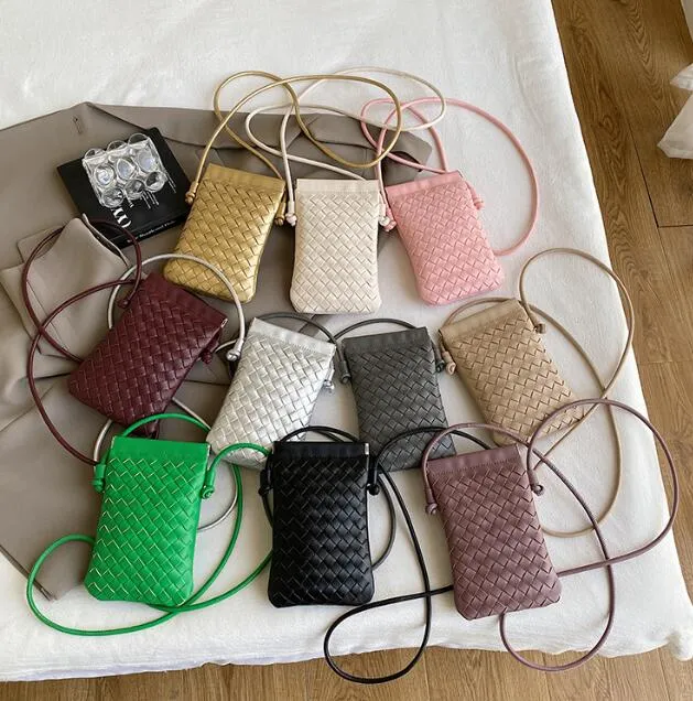 Mini Bolsas de celular de moda fofa de moda PU Mulheres Casual Phone Vintage Sacos de telefonia portáteis à prova d'água