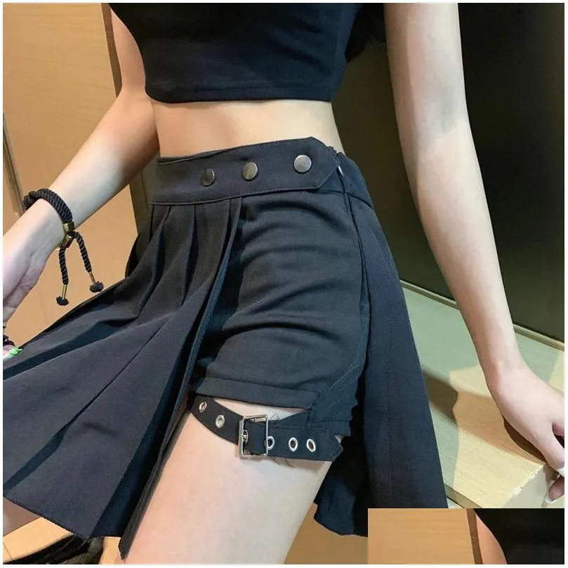 Gothic Harajuku Pleated Skirts Women with Leg Ring Black High Waist Short Skirt Summer Punk Casual Mini Skirt Punk 210311