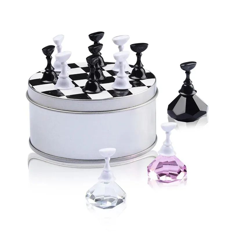 2024 Manicure Chessboard Plate uchwyt kryształowy klejnot baza klejnot stojak na siedzenie lotos manicure szachy1. Uchwyt płyty szachownicy manicure