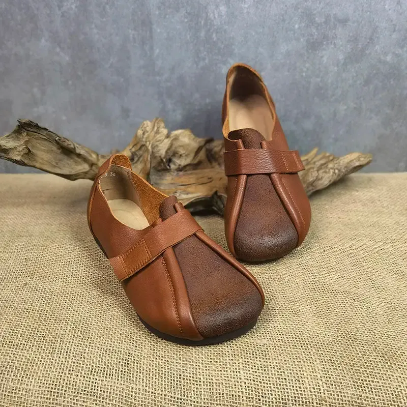 Laarzen 2023 nieuwkomers rond teen platte ballet loafers vrouw eenvoudige zachte en suede lederen mocassins dames retro schoenen vrouwen platschoen