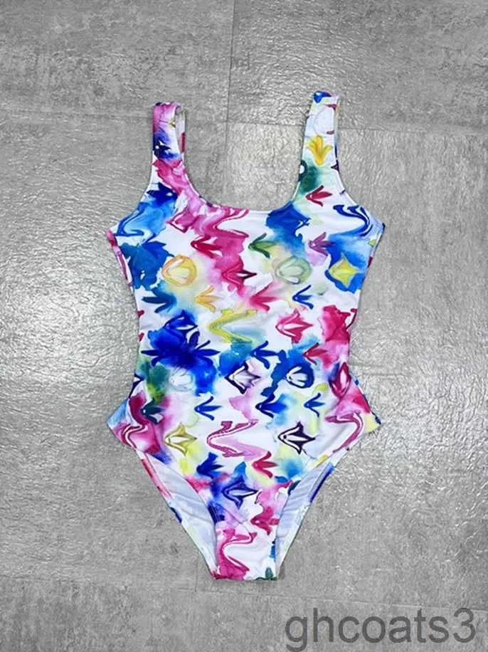 2024SS Designer Swim Suits Summer Beach Swimsuit Women Sexy Swimwear One Piece Multi Styles Lady Classical Bathing Suit H1NA