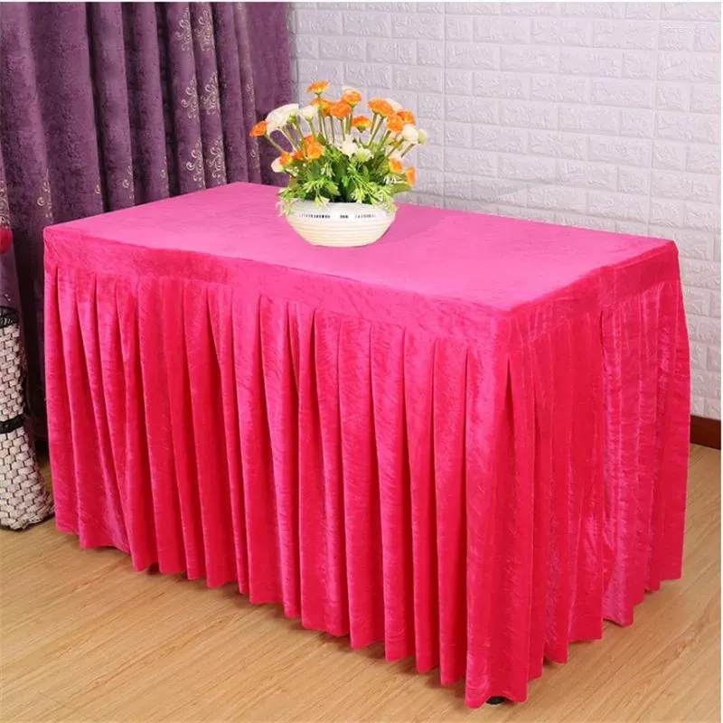 Jupe de table !!! Velvet de 5pcs pour la conférence Pinage de bureau de nombreuses couleurs mariées