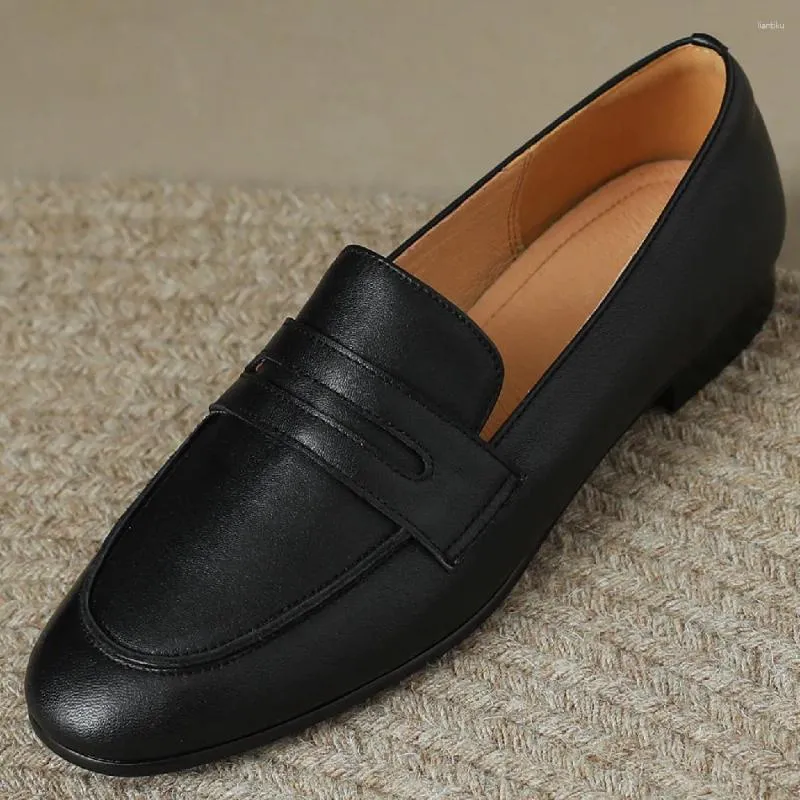 Casual Shoes Kvinnors äkta läder rund tå slip-on-lägenheter loafers mjuka bekväma dagliga mockasiner hög kvalitet fritid espadrilles