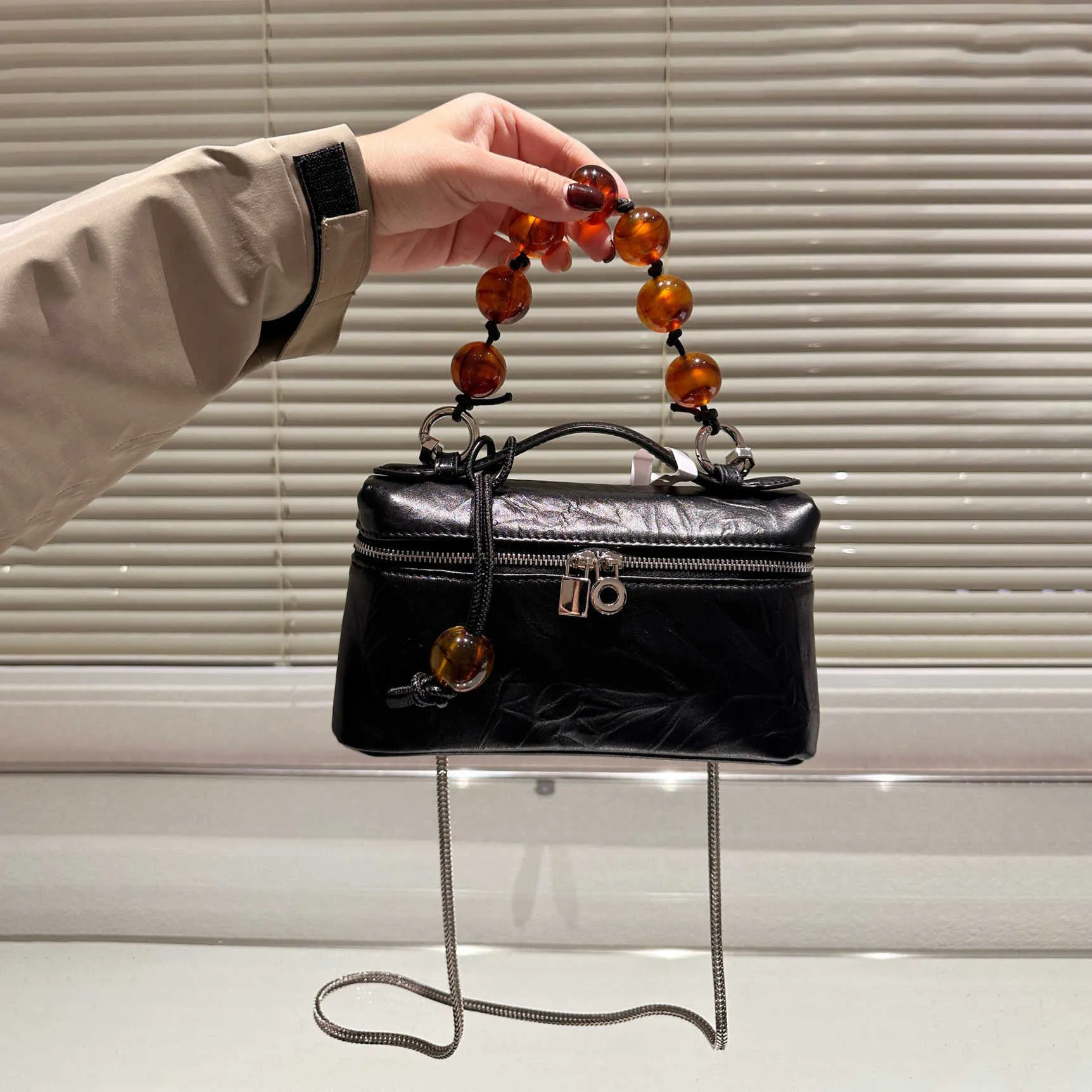 Loro Bag of Parodie Panda Bag LP LP19 Designer-Handtasche Luxus-Lunchbox-Tasche Leder Uno Elegant EP Woven Rope Schulter-Crossbody-Taschen 240315