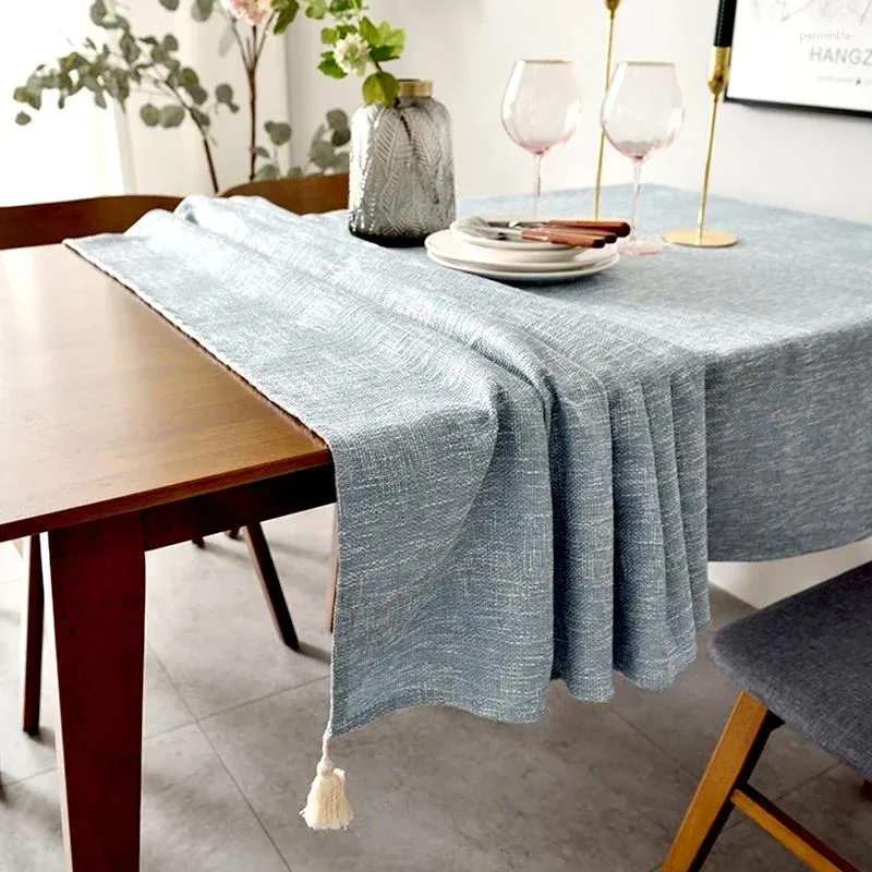 Mesa de tela de tela de color sólido Implejo impermeable Meddina moderna de algodón rectangular con mantel de Pompom Boda