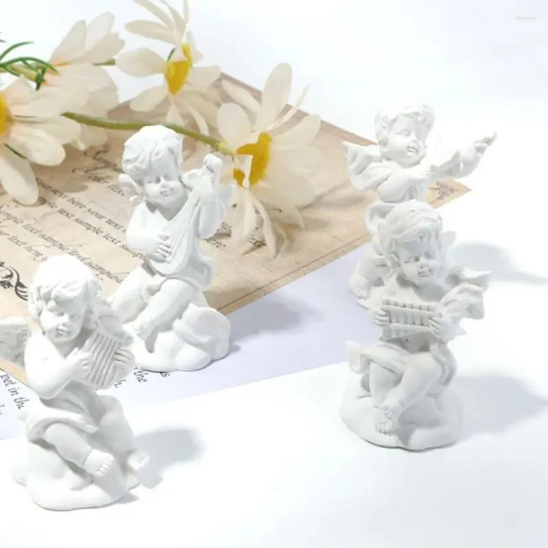 Dekorative Figuren kreative Luxus -Amor -Engel Statue Retro zarte friedliche Gebet Charakter Skulptur Gips Textur Aufnahmen Requisiten