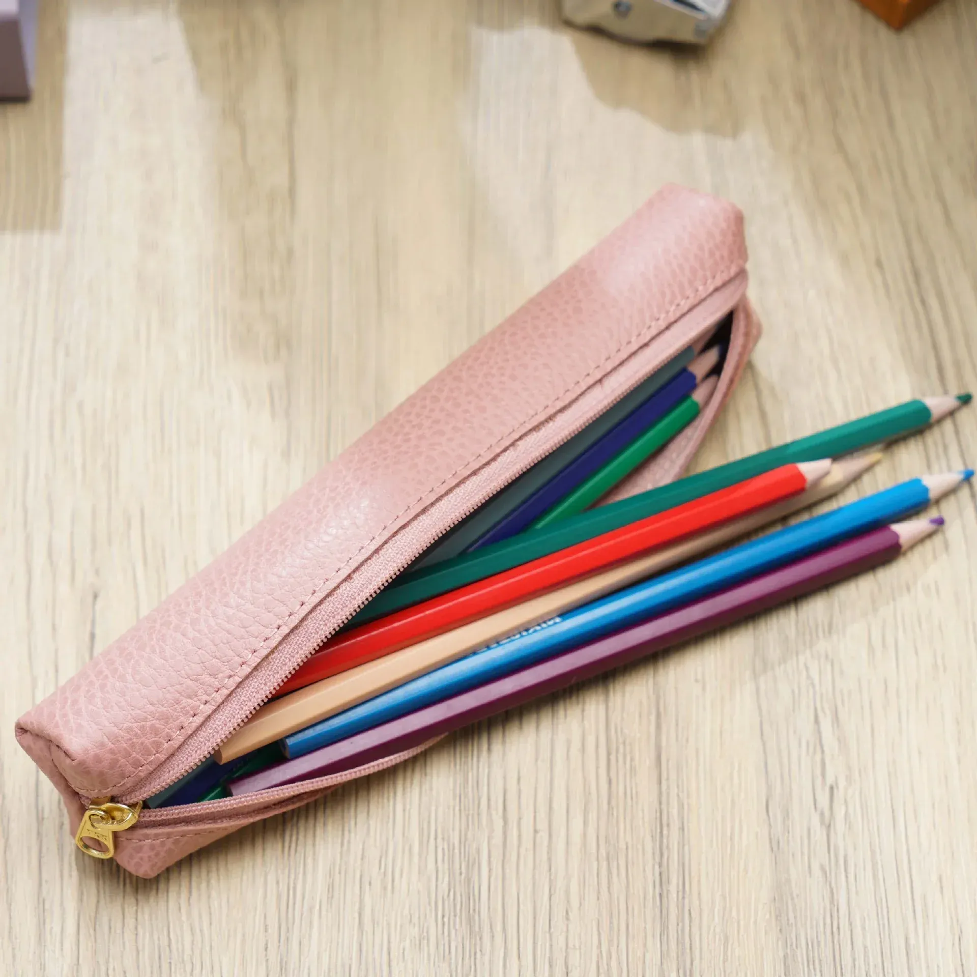 Bolsas de capa de caneta de couro genuíno para estudantes escolares caixa de artigos de papelaria Bolsa de caneta de caça de pebóis holder holder da caneta supõe