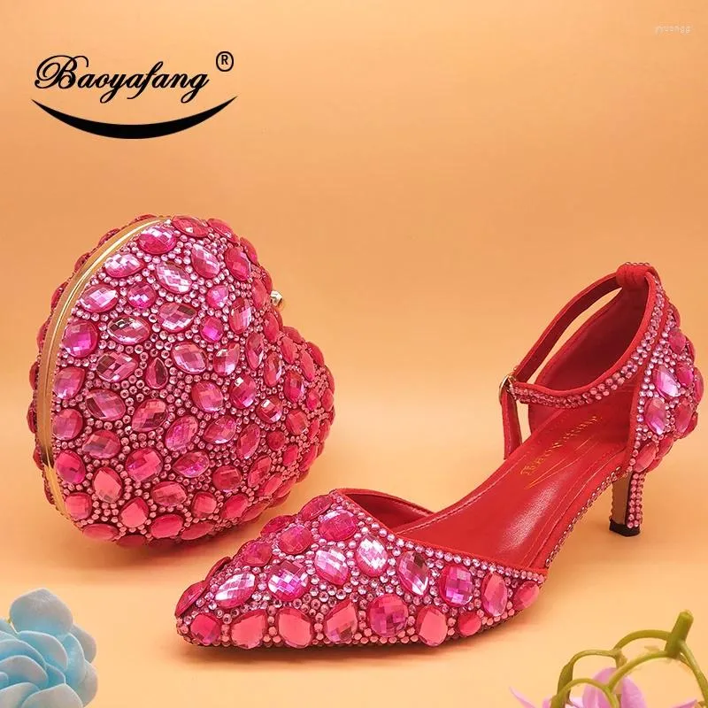 Klädskor Baoyafang Fuschia Pink Crystal Wedding och väskor Brud Ankelband med matchande brudpartyspänne