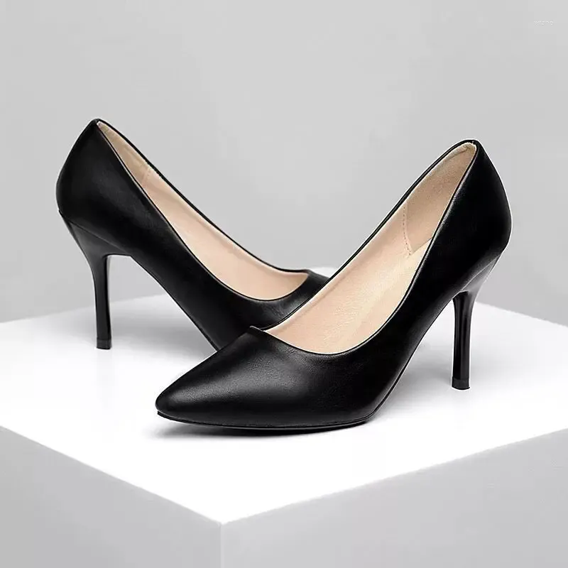 Chaussures habillées 2024 femmes pompes noires talons hauts dame cuir breveté peu profond épais automne