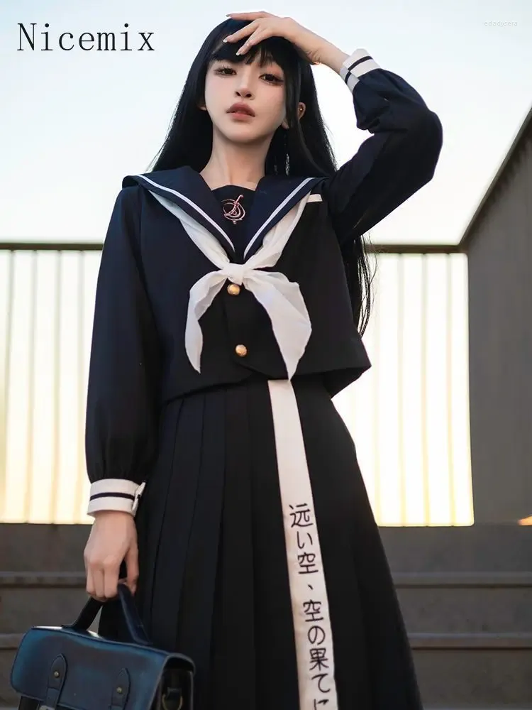 فساتين العمل يابانية المدرسة الفتاة jk تنانير موحدة للنساء القوس بلوزات طويلة الأكمام بلوزات مطوية تنورة بحار الأزياء البحرية