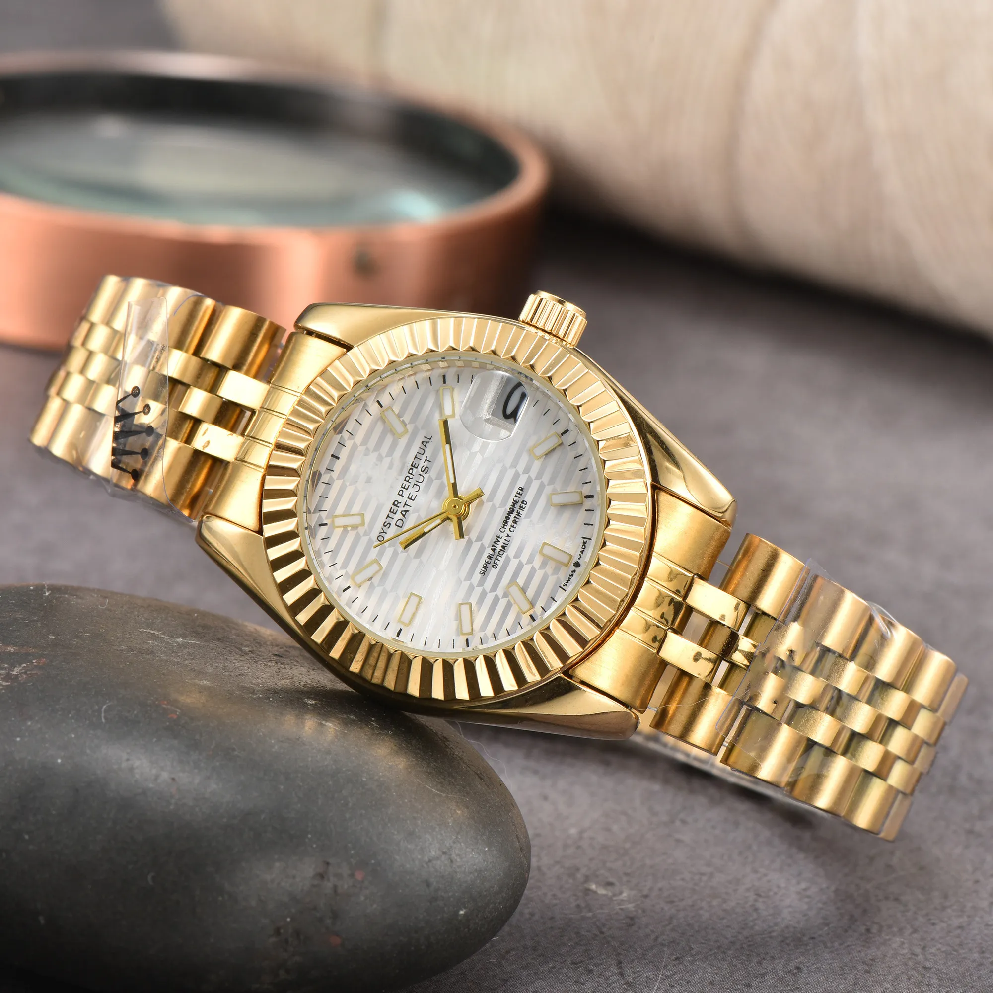 Relógios masculinos de luxo Designers Relógios masculinos e femininos Quartz impermeável aço inoxidável safira de vidro de vidro Men.