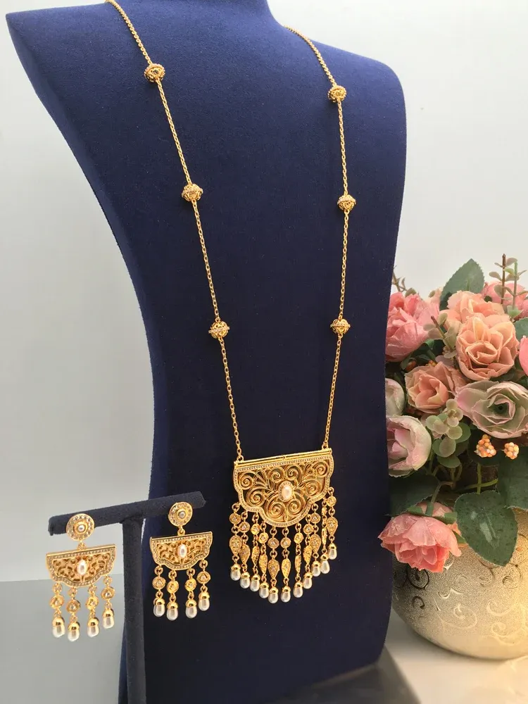 Halsband ACKING 2st Bridal Zirconia Full smyckesuppsättningar för Women Party, Luxury Dubai Nigeria CZ Crystal Wedding Halsbandsuppsättningar