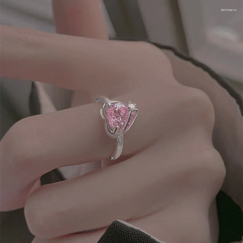 Cluster Rings Weiyue S925 Sterling Silver Pink Love Zircon Ring Woman Retro Fashion In Open Point Finger Wedding Party Gift