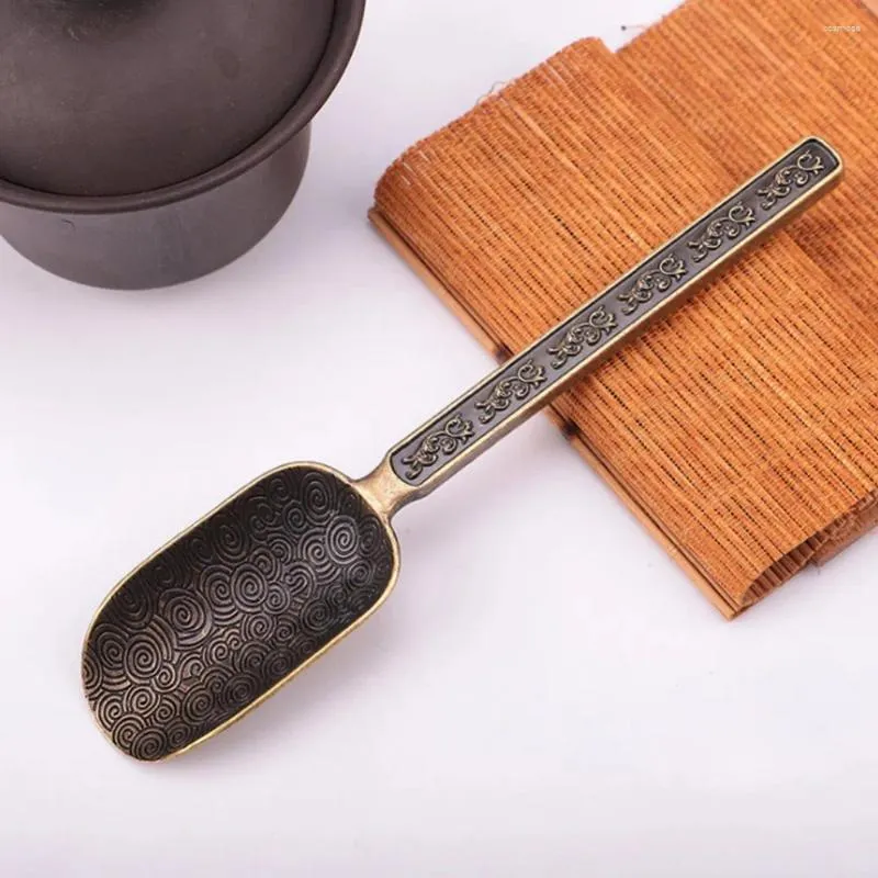 Te Scoops kinesiska skedar Långt hanterar retro snidande kopparblad Väljare Holder Kongfu Tillbehörsverktyg