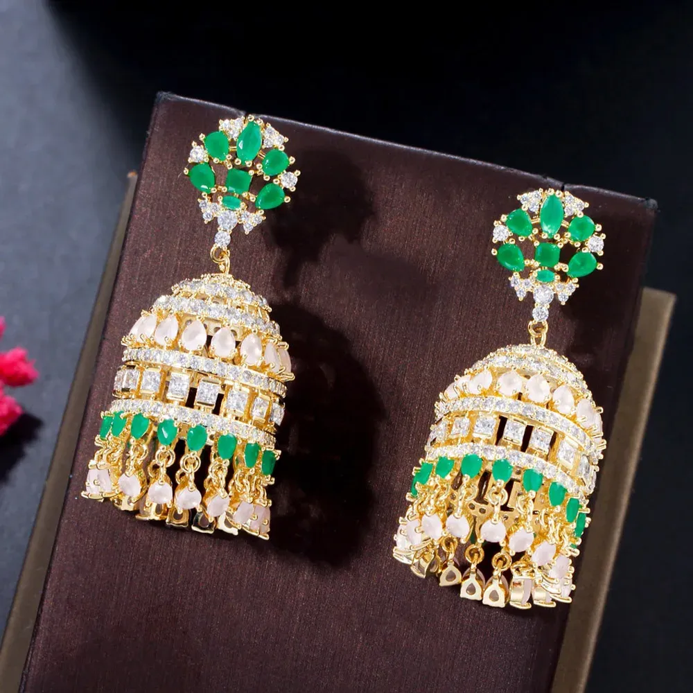 Ohrringe cwwzircons Neue indische trendige runde Form Gold plattiert mehrfarbig CZ Bell Long Ohrring für Frauen Luxus Dubai Braut Schmuck CZ343