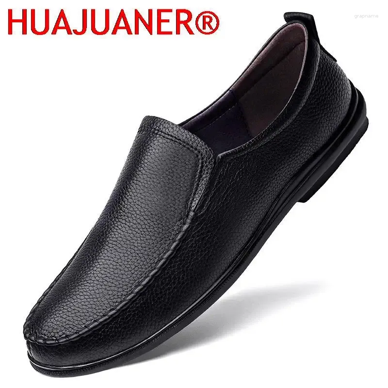 Lässige Schuhe Herrenmodetlaacher schwarzer Luxus Loafer Slip auf formelles männliches Kleid Hochzeitsbüro Echtes Ledermenschen Männer Männer