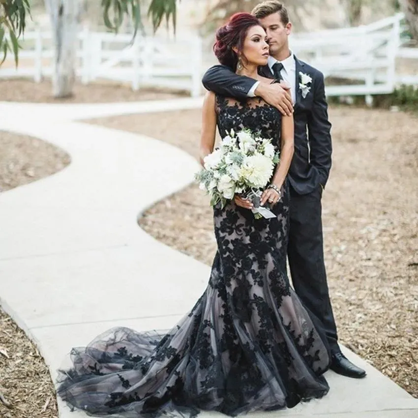 Dresses Fashion Black Gothic Mermaid Wedding Dresses Lace Custom Made Bride Bridal Wedding Gowns Sweep Train robe de mariage