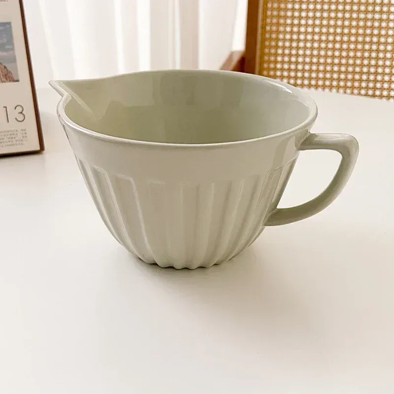 Bowls Ceramic Egg Bowl Baking Special Needle-nosed Drain Cup Pour Pot Cream Salad Mixing