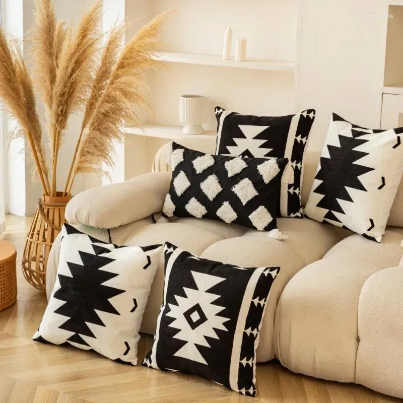 Pillow 2024 Blanc blanc beige beige toufted Broidered Cover Geometric Oreadcase Sofa Decoration Case