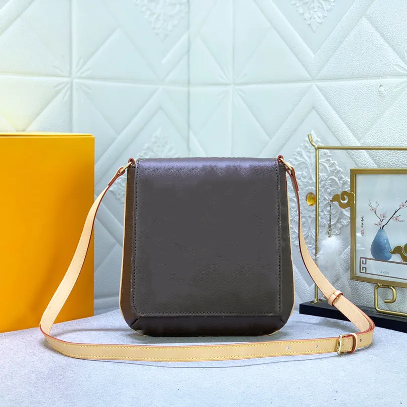 Flip Ultra-Thin Crossbody Bag Lousis Vouton Designer Bag For Men And Women'S Latest Handbag Genuine Leather Shoulder Bag Brown Color With Classical Flower