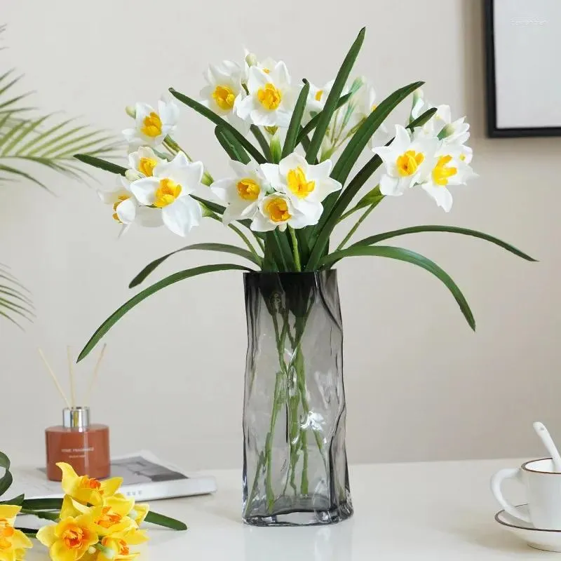Decorative Flowers 15Pcs Simulated Nordic Daffodils Silk Flower For Indoor Home Table Decorations Fake Narcissus Wedding Arrangement