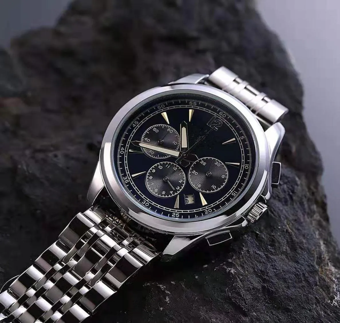 Markendesigner Herren Watch Longine Luxury Mens Watch Stahlgürtel Fashion Retro Gold Uhren geschnitzt Philip Man Freizeitgerichtsweiten9686255