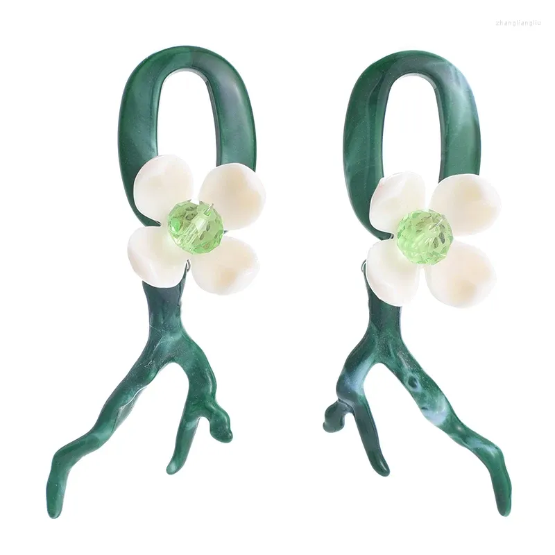 Brincos dangle Komi estilo boêmio geométrico grande imitação de acrílico exagerada Personalidade de floralidade de coral resina Feminino Jóias Feminino Presente