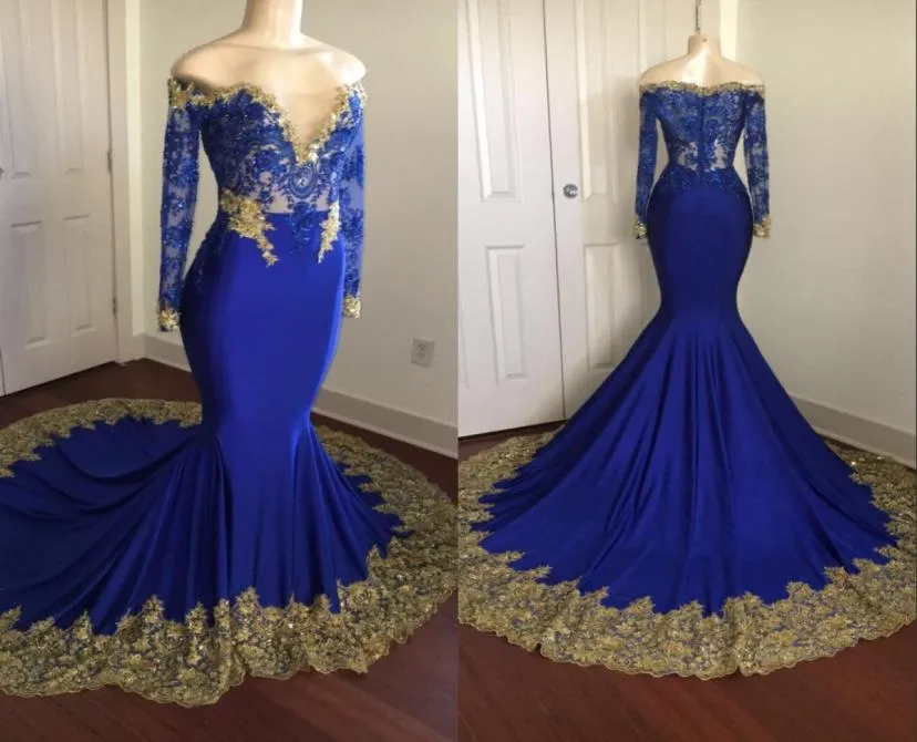 2018 Royal Blue Sirène à manches longues Robes de fête de bal Sheer Lace Gold Appliques perles de graduation Robe de graduation G6179592