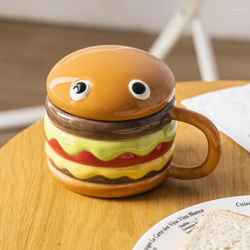 Canecas Creative Creative Hamburger Caneca de café com tampa de água de cerâmica Copo fofo e interessante para o café da manhã do café da manhã