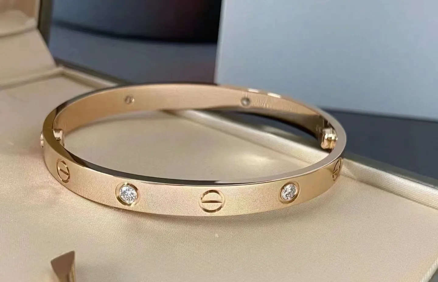 Pulseira de ouro de ouro ganga de jóias de jóias de jóias de 6 mm de aço de titânio jóias de jóias com braceletes de chave de fenda de alta qualidade masculino masculino judeu de pulseira de unhas