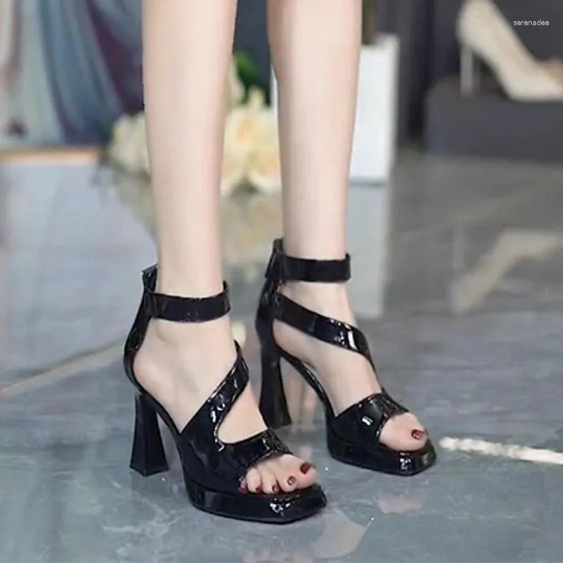 Zapatos de vestir para mujeres sexy tacones altos sandalias fiesta gruesa 2024 zapatillas de verano zapatillas para caminar con cremallera