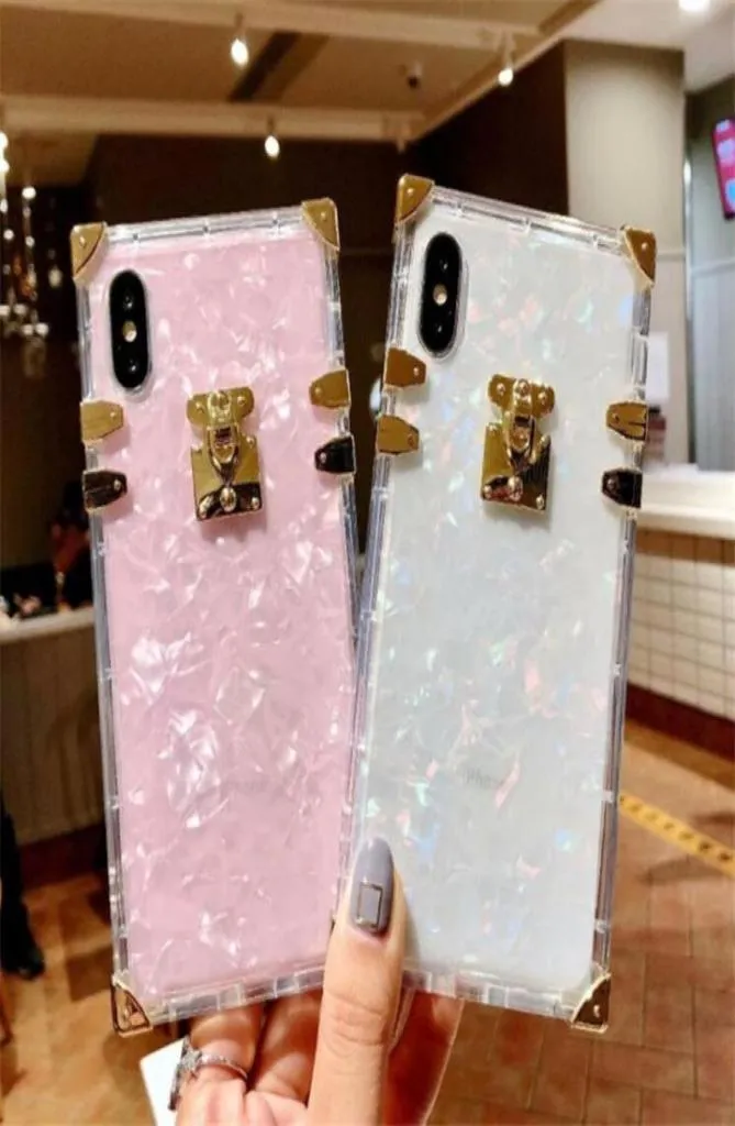 İPhone 14 için lüks moda kare net TPU Kılıfları