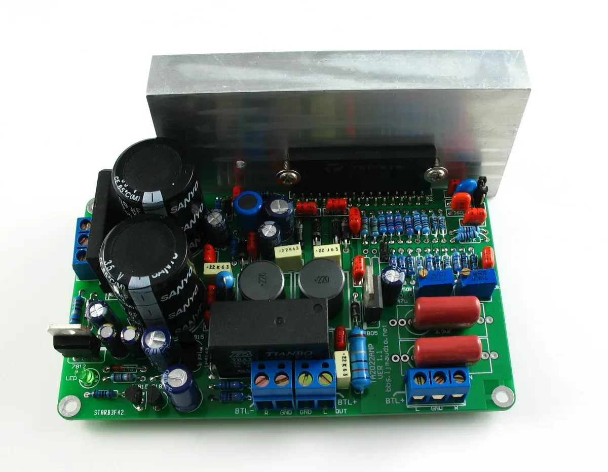 Verstärker TA2022 50150W Dual Channel DIY Kits / Fertiger Klasse T Classt Architektur T Audiophile Klangqualitätsstromverstärker -Board