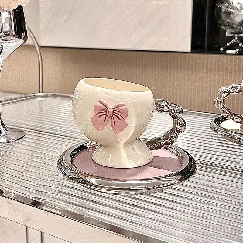 Tazze leggero di lusso e alta bellezza in tazza di tazza di caffè squisito ceramica da tavolo da tè pomeridiano britannico