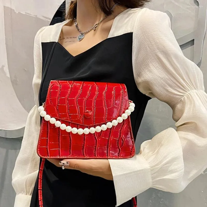 Sacs à bandoulières Luseai Korean Women's Summer 2024 Ladies Fashion Trend Messenger Pearl Small Square Sac