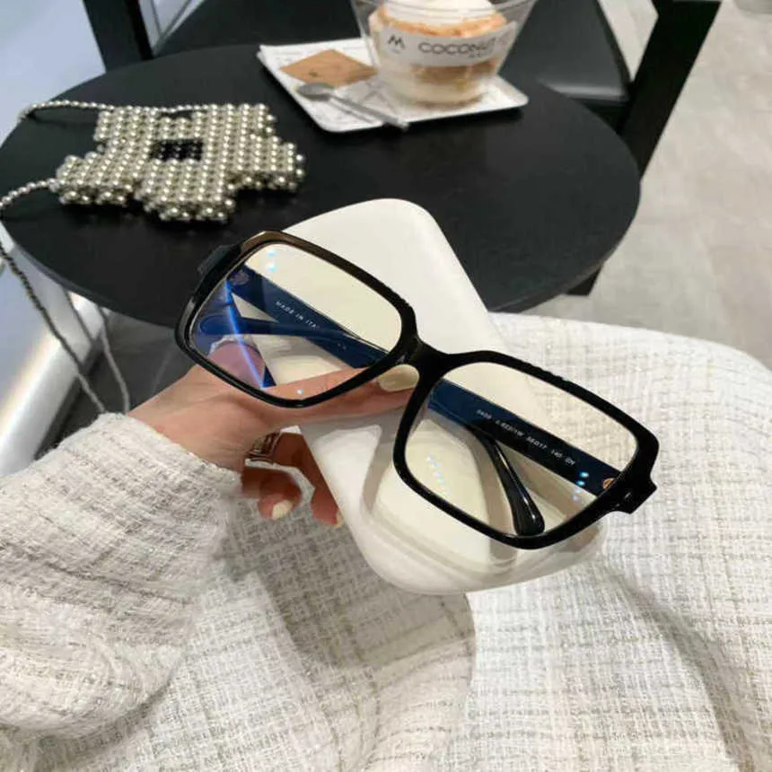 2024 Nuevo calidad de alta calidad 10% de descuento en el diseñador de lujo Nuevas gafas de sol para hombres y mujeres 20% de descuento en el mismo estilo Placa de luz azul pequeña Gafas de marco grande para hombres Mujeres